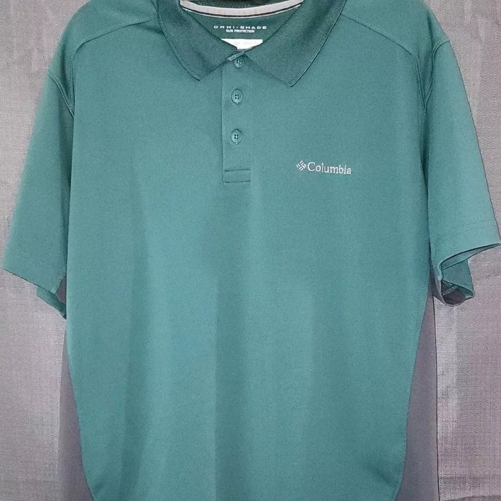 Columbia Green Polo Shirt Classic Sporty Design
